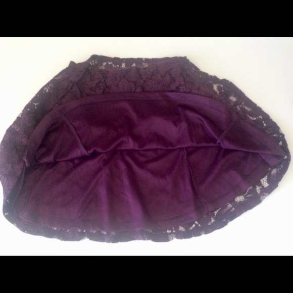 FOREVER 21 Purple Lace Skater Skirt, Size US25/4 - Picture 3 of 6
